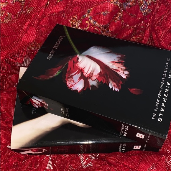 The Twilight Saga - Picture 3 of 3